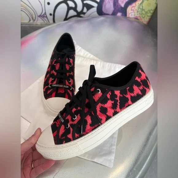 Christian Dior Walk N Dior Low Top Sneakers Canvas Red Animal Print US 9 EUR 40 - Picture 5 of 14